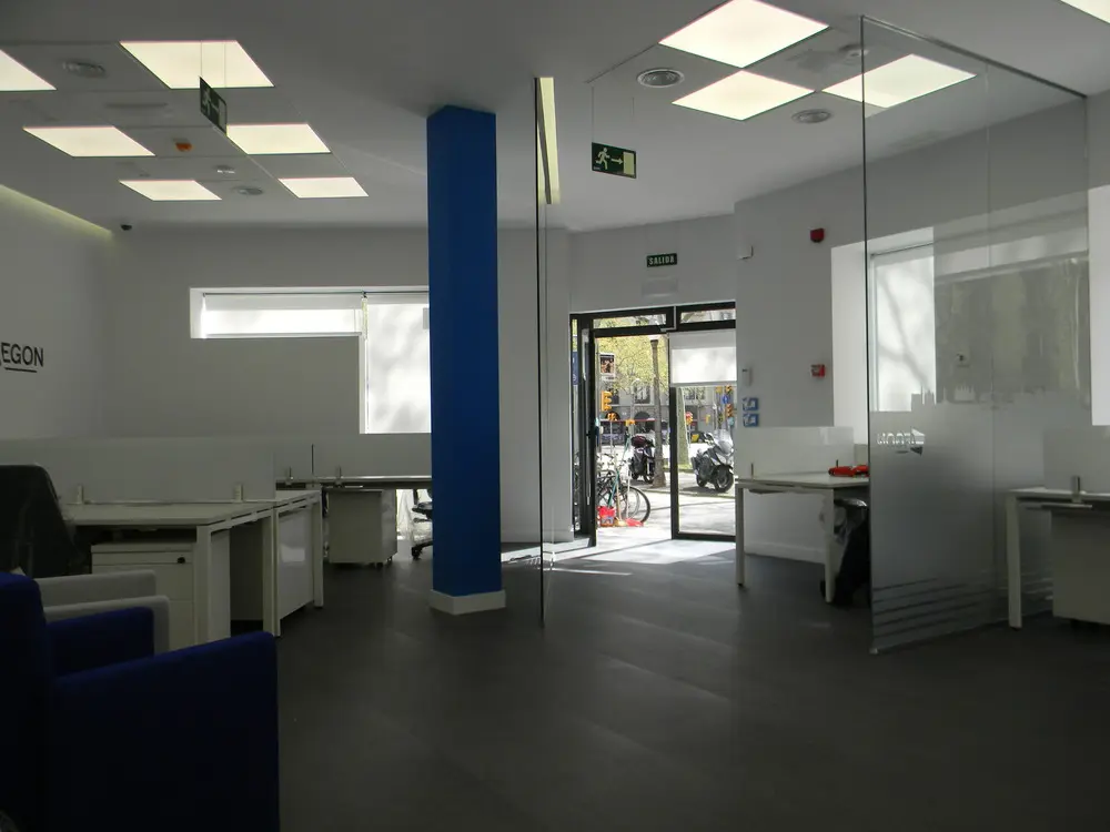 Oficina Aegon – Diagonal.